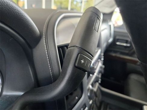 Used 2018 GMC Sierra 1500 SLT w/ SLT Premium Package image 12