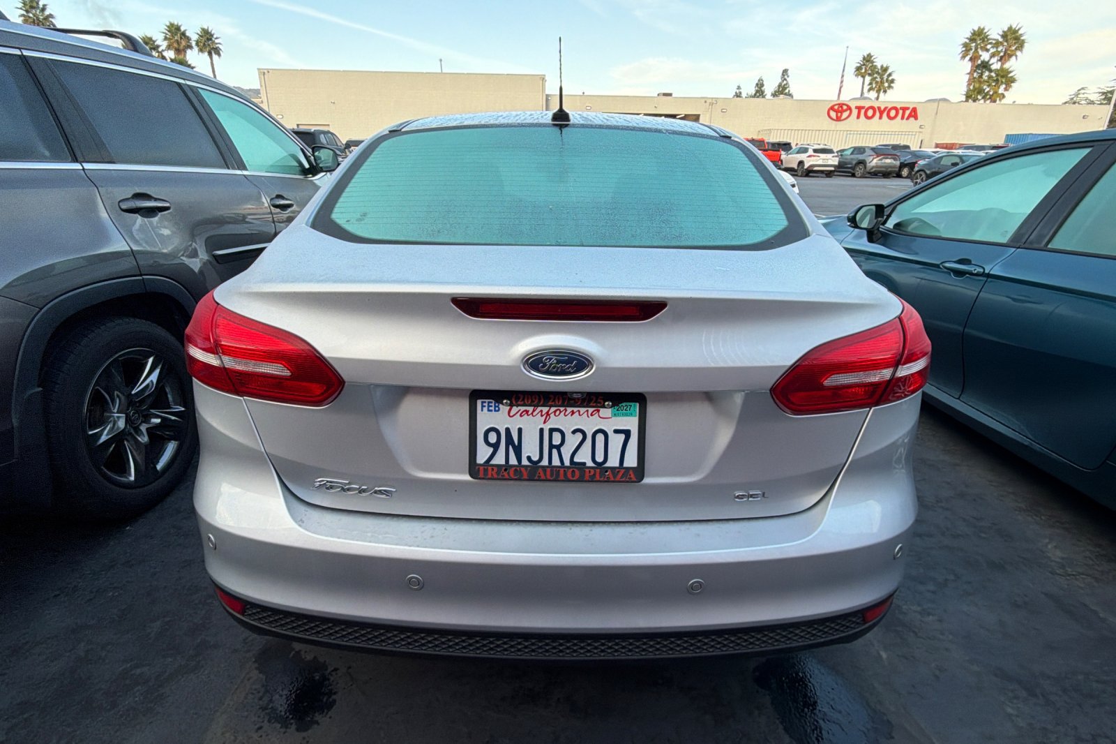 Used 2018 Ford Focus SEL FWD image 6