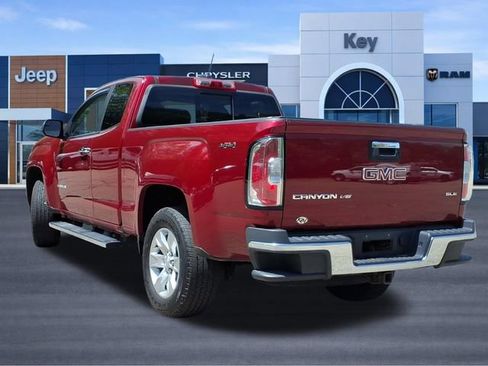 Used 2018 GMC Canyon SLE w/ SLE Convenience Package AWD/4WD image 3