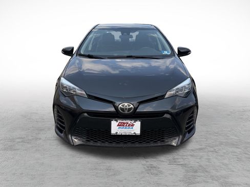 Used 2018 Toyota Corolla SE w/ Carpet Mat Package (TMS) FWD image 2