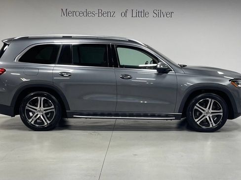 Certified 2022 Mercedes-Benz GLS 450 4MATIC image 7