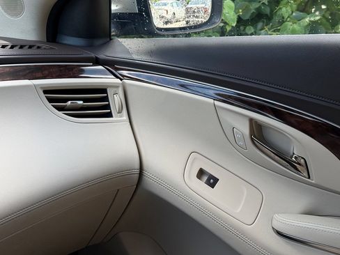 Used 2015 Buick LaCrosse Leather AWD/4WD image 43