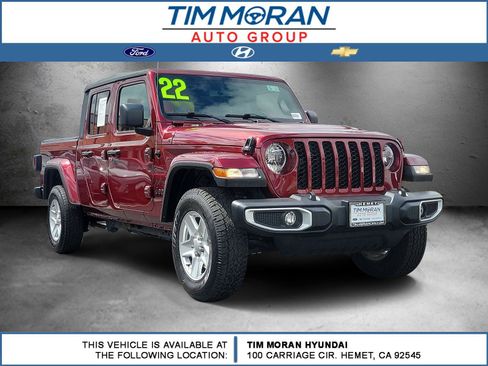 Used 2022 Jeep Gladiator Sport image 1
