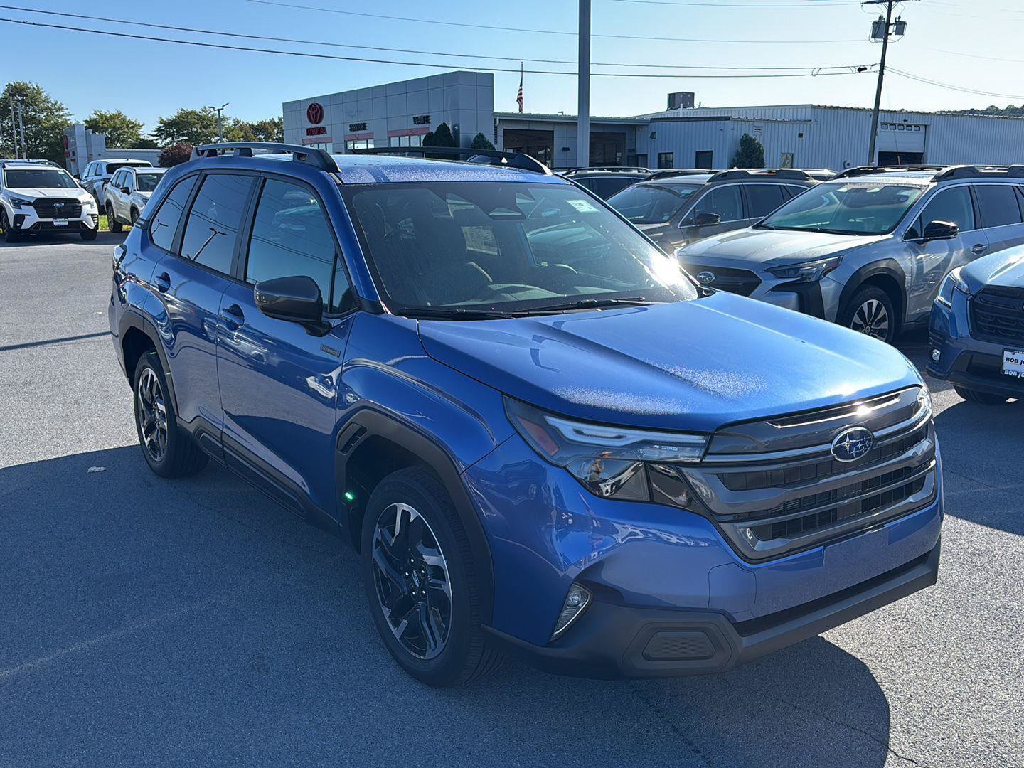 New 2026 Subaru Forester Premium AWD/4WD image 1