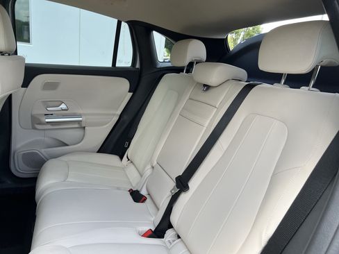Certified 2026 Mercedes-Benz GLA 250 4MATIC image 33