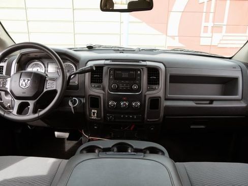 Used 2018 RAM 3500 Tradesman w/ Chrome Appearance Group AWD/4WD image 43