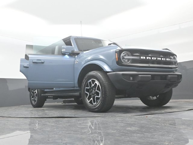Certified 2023 Ford Bronco Outer Banks AWD/4WD image 29