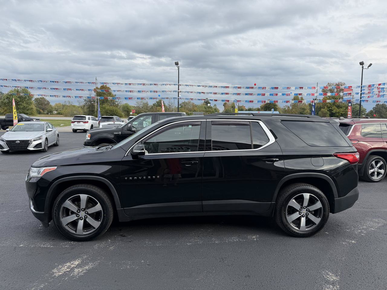 Used 2019 Chevrolet Traverse LT w/ LT Premium Package FWD image 9