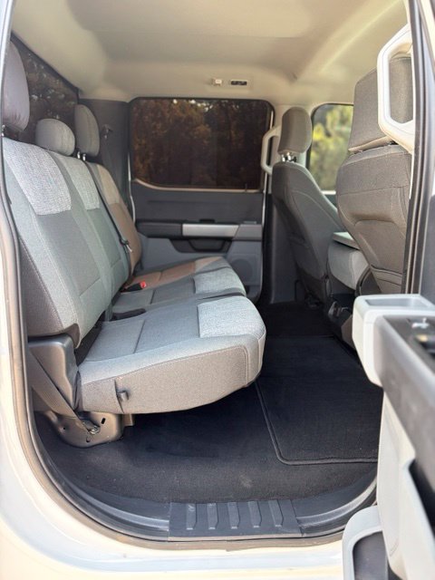 Used 2025 Ford F250 XLT w/ F-250 >10K GVWR Package AWD/4WD image 16
