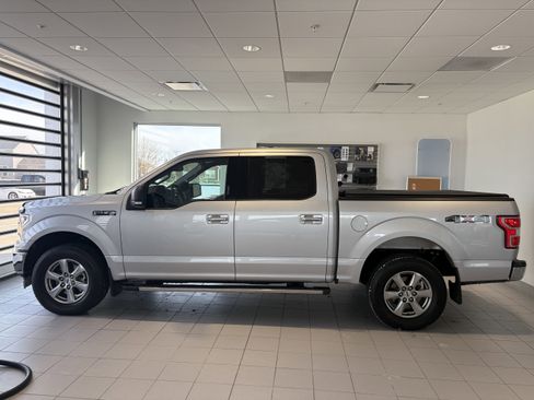 Used 2019 Ford F150 XLT w/ Equipment Group 302A Luxury image 2