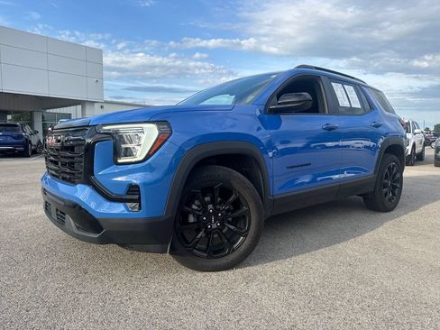 Used 2025 GMC Terrain Elevation w/ Black Edition AWD/4WD image 1