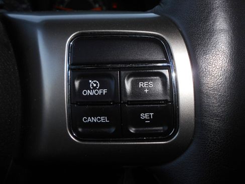 Certified 2016 Jeep Patriot High Altitude AWD/4WD image 12