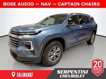 New 2025 Chevrolet Traverse LT w/ Enhanced Driving Package