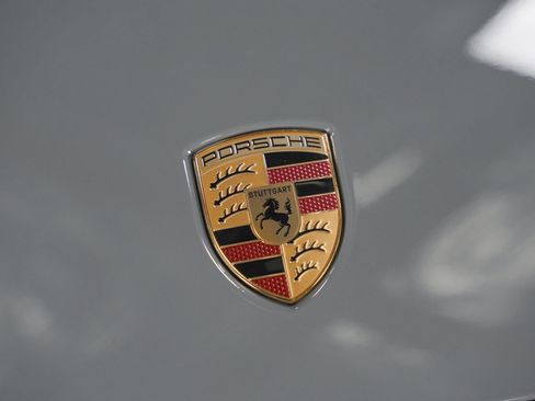 Used 2025 Porsche Cayenne Turbo GT AWD/4WD image 12