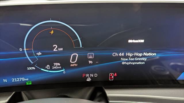 Used 2024 Cadillac Lyriq Tech RWD image 27