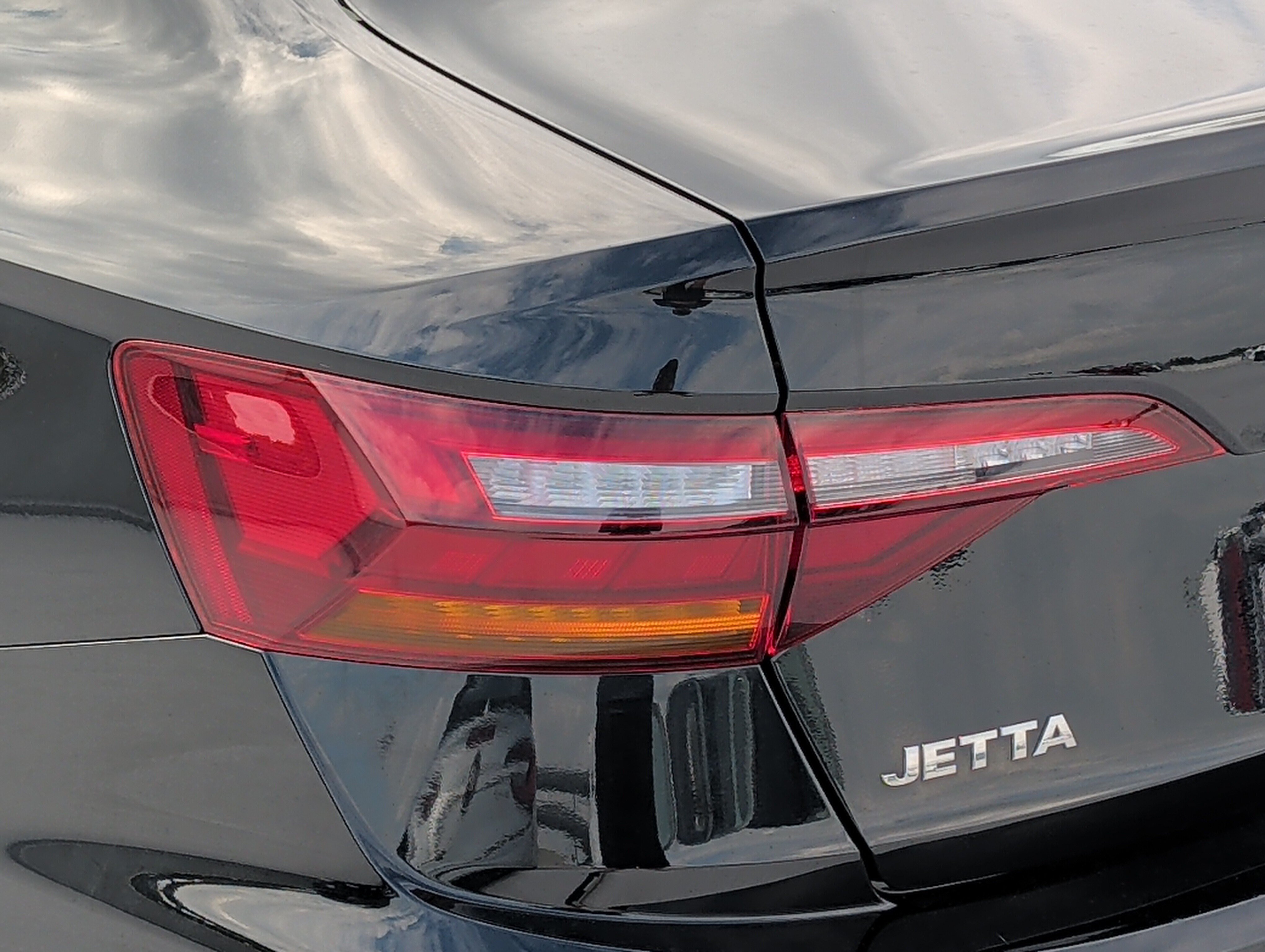 Used 2019 Volkswagen Jetta SE FWD image 17