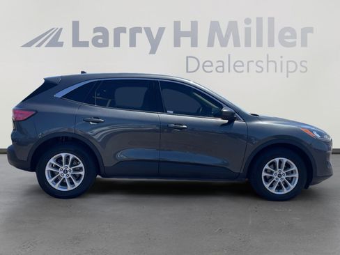 Used 2020 Ford Escape SE FWD image 6