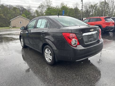 Used 2013 Chevrolet Sonic LT FWD image 5