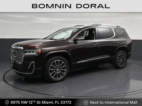 Used 2020 GMC Acadia Denali w/ Technology Package FWD image 1