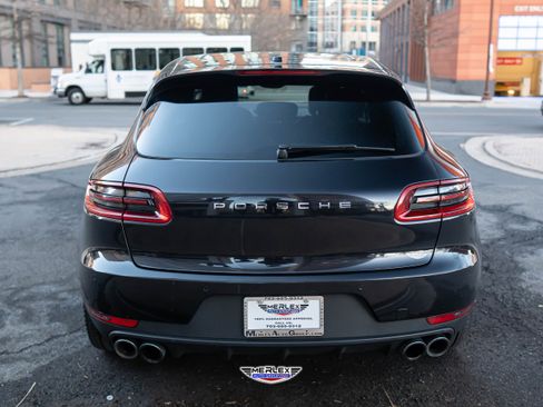 Used 2018 Porsche Macan Sport Edition image 6