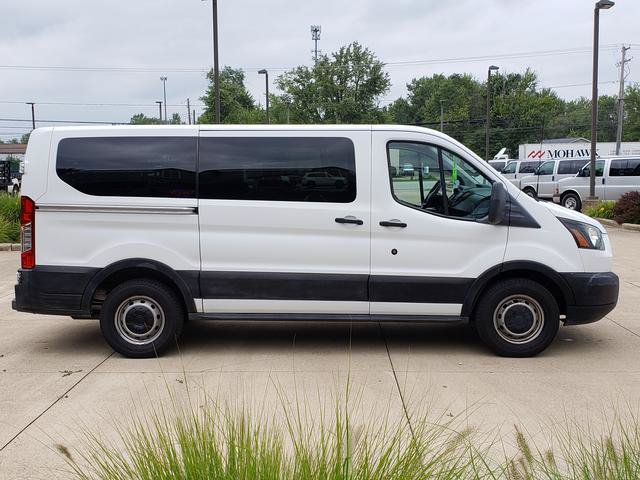 Used 2018 Ford Transit 150 XL RWD image 7