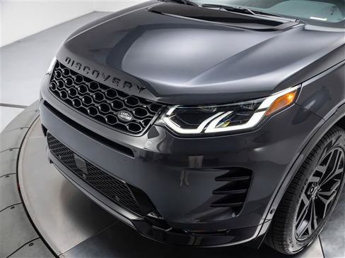 New 2026 Land Rover Discovery Sport Landmark AWD/4WD image 9