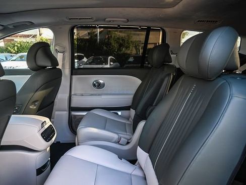 New 2026 Hyundai Ioniq 9 Calligraphy w/ Tow & Go Package image 16