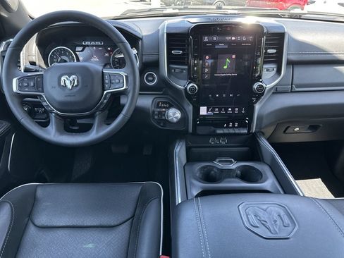 Used 2025 RAM 1500 Laramie w/ Sport Appearance Package AWD/4WD image 10