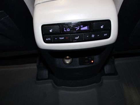 Used 2022 Hyundai Palisade SEL w/ 8P Bench Seat Package image 38