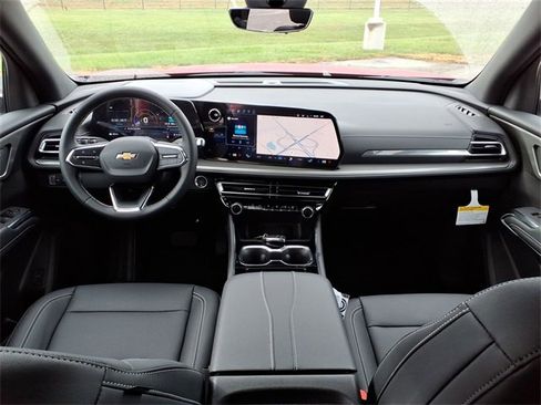 New 2026 Chevrolet Traverse LT w/ Driver Confidence Package image 20