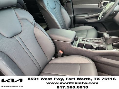 New 2025 Kia Sorento EX w/ Panoramic Sunroof Package FWD image 10