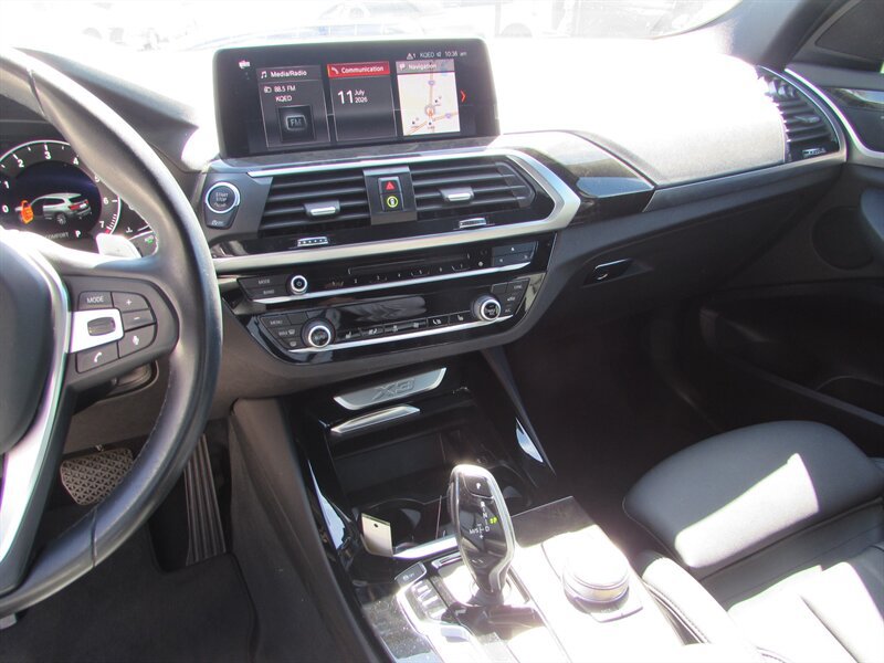 Used 2019 BMW X3 xDrive30i w/ Driving Assistance Package AWD/4WD image 17