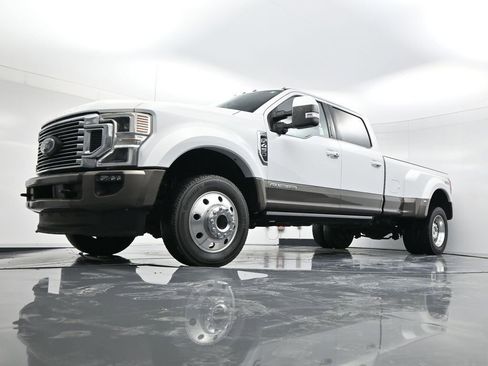 Used 2020 Ford F450 King Ranch w/ King Ranch Ultimate Package image 20