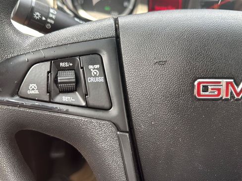 Used 2017 GMC Terrain SLE FWD image 14