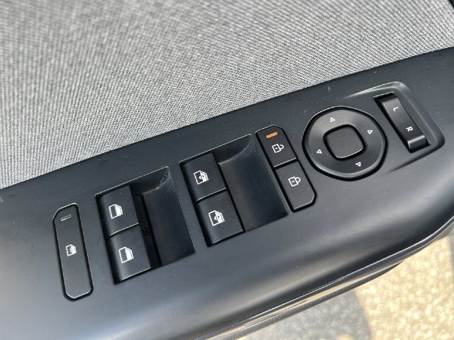 Used 2025 Kia K4 EX FWD image 31