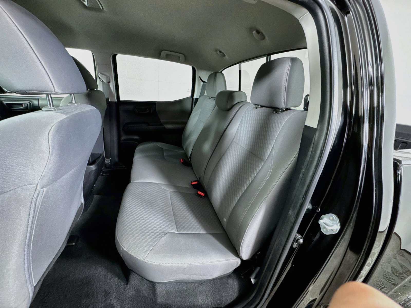 Certified 2023 Toyota Tacoma SR AWD/4WD image 22
