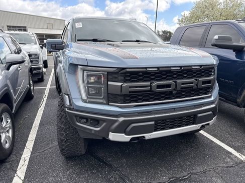 Used 2025 Ford F450 King Ranch w/ Chrome Package image 3