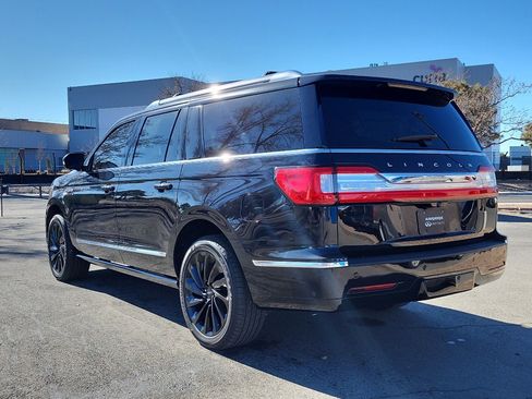 Used 2021 Lincoln Navigator L Reserve image 8