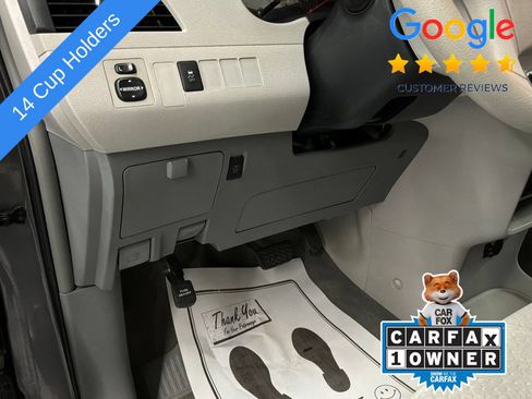 Used 2014 Toyota Sienna LE FWD image 19