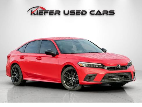 Used 2023 Honda Civic Sport image 28