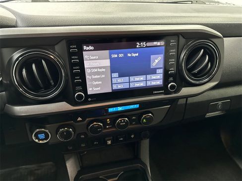 Used 2021 Toyota Tacoma TRD Off-Road image 28