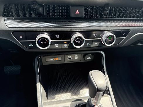 Certified 2023 Honda CR-V Sport image 31
