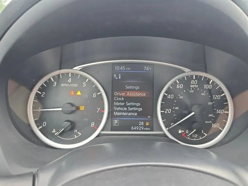 Used 2019 Nissan Sentra SV w/ Special Edition Package FWD image 19