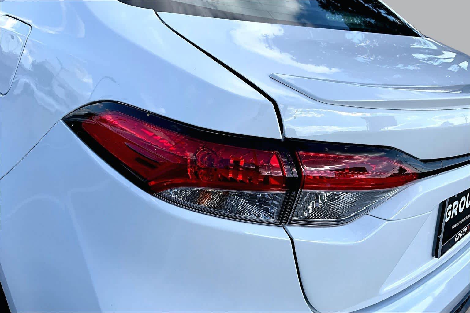Used 2022 Toyota Corolla SE FWD image 27