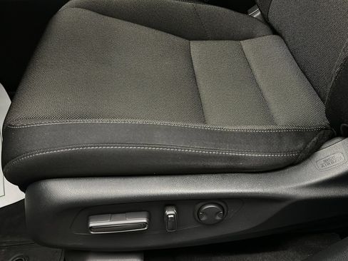 Used 2024 Honda CR-V EX image 16