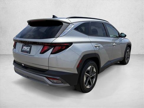 Used 2025 Hyundai Tucson SEL FWD image 5