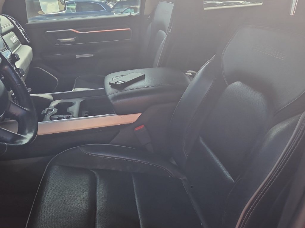 Used 2019 RAM 1500 Laramie AWD/4WD image 6