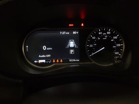 Used 2025 Nissan Versa SV w/ Trunk Package FWD image 23