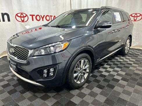 Used 2017 Kia Sorento SX AWD/4WD image 3