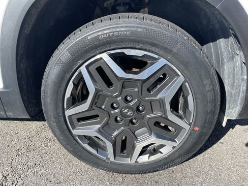 Used 2023 Hyundai Santa Fe Limited image 36